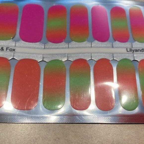 Lily & Fox Nail Strips Ombre Neon Tropical Sunset 16 strips New Unopened - Picture 2 of 2